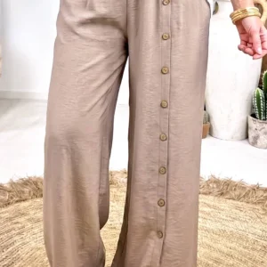 Weite Hose Row of Buttons *Taupe*